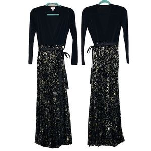 NWT LuLaRoe DeAnne Black And Gold Flower Floral Pleated  Dress XXS